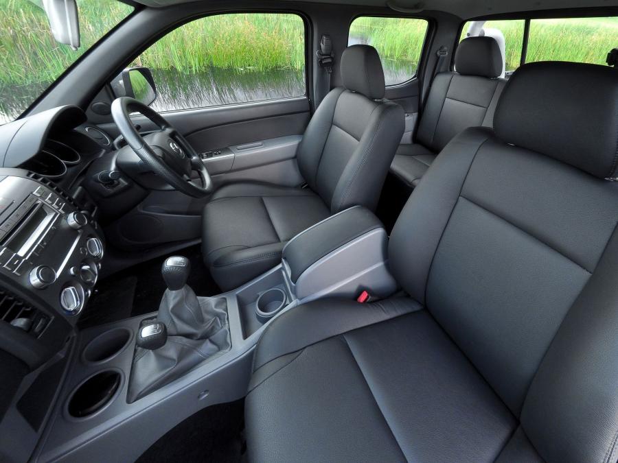  Mazda BT-50 Double Cab 2008 года  (ZA) (фото 5 из 11)
